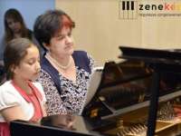 Több, mint 150 jelentkező közül választották ki a nyíregyházi zongoratehetséget, Amandát