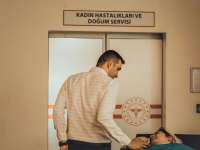 Szakemberek a szülés körül Szakemberek a szülés körül